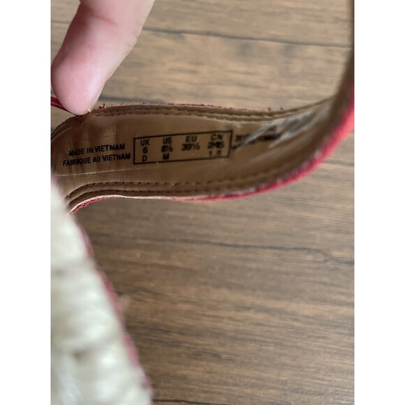 New Unstructured By Clarks Red Wedge Espadrille Sandals 8.5 - Picture 5 of 5